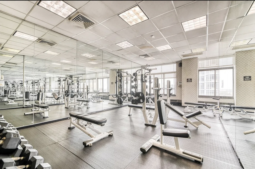 151-155 East 31st Street, Unit W15d - Photo 8