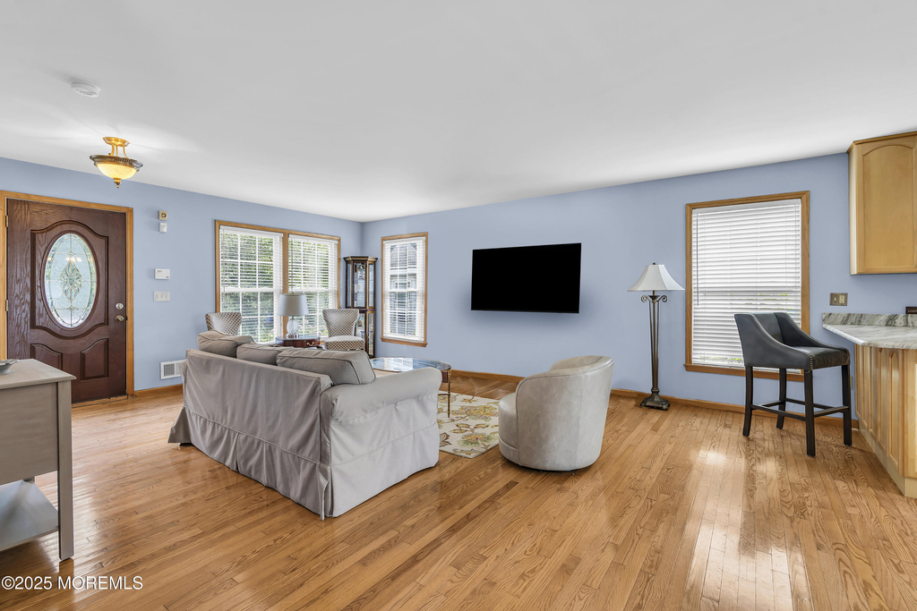 143 Lake Avenue - Photo 15