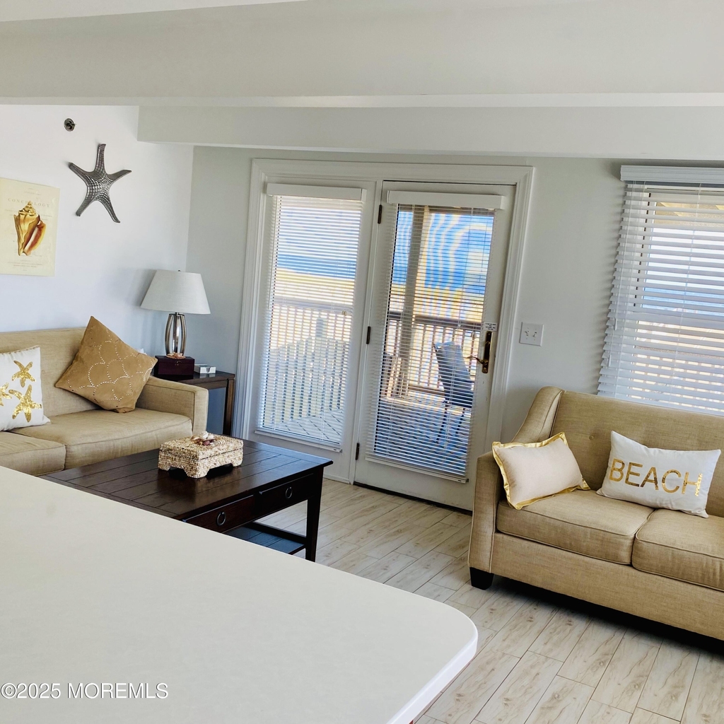 1926 Ocean Avenue - Photo 6