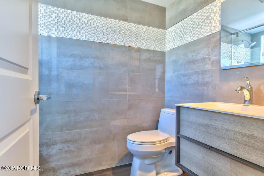 1926 Ocean Avenue - Photo 18