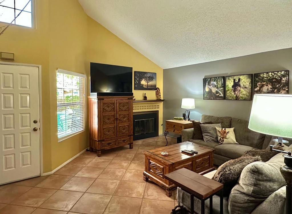 42275 Omar Place - Photo 2