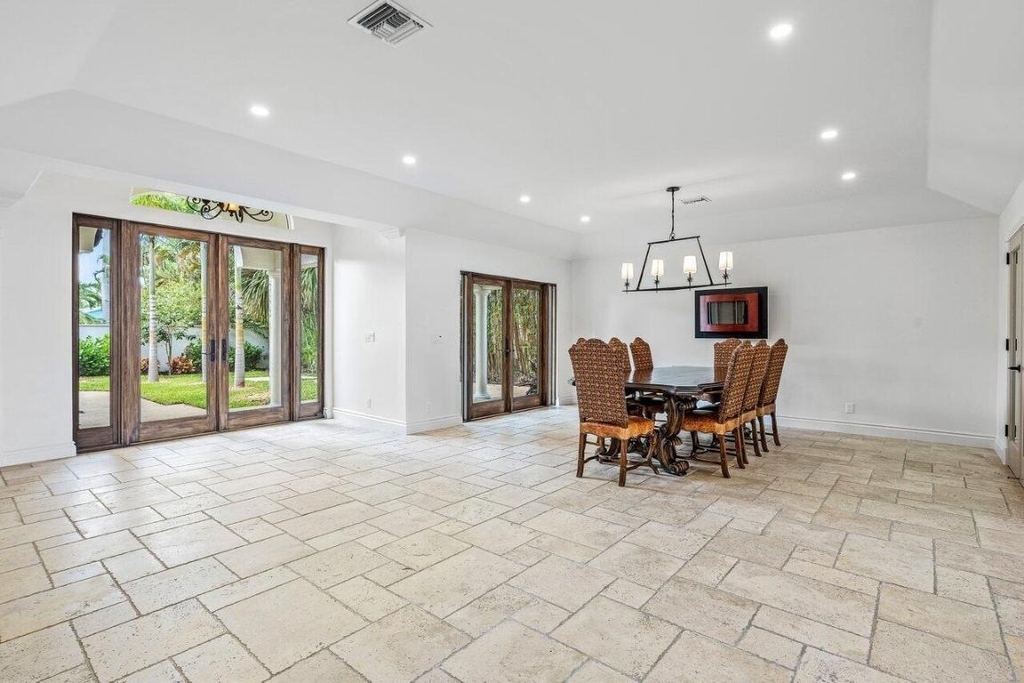 1 S 18th Avenue S - Photo 8