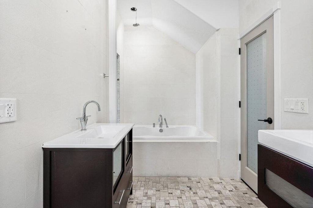 1 S 18th Avenue S - Photo 20