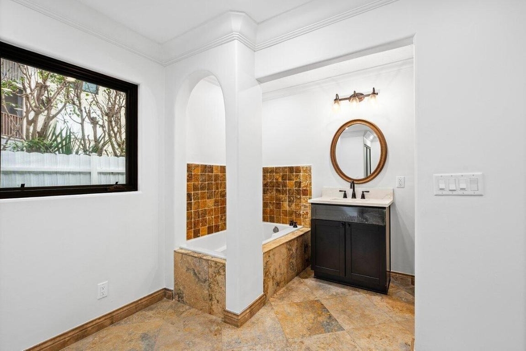 1 S 18th Avenue S - Photo 25