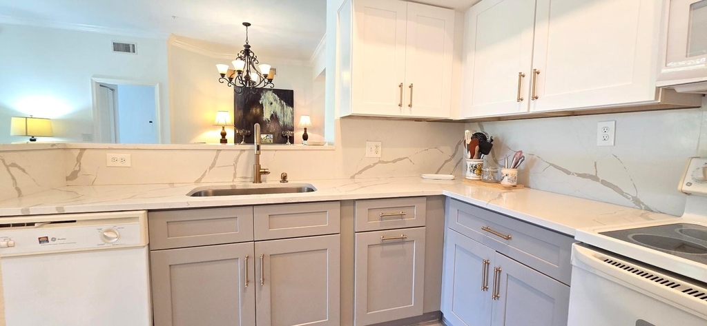 11790 Saint Andrews Place - Photo 11