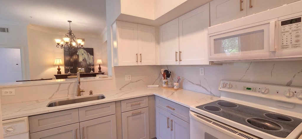 11790 Saint Andrews Place - Photo 36
