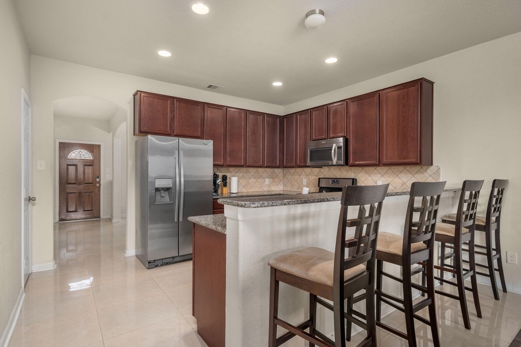 2702 Elm Crossing Trail - Photo 13