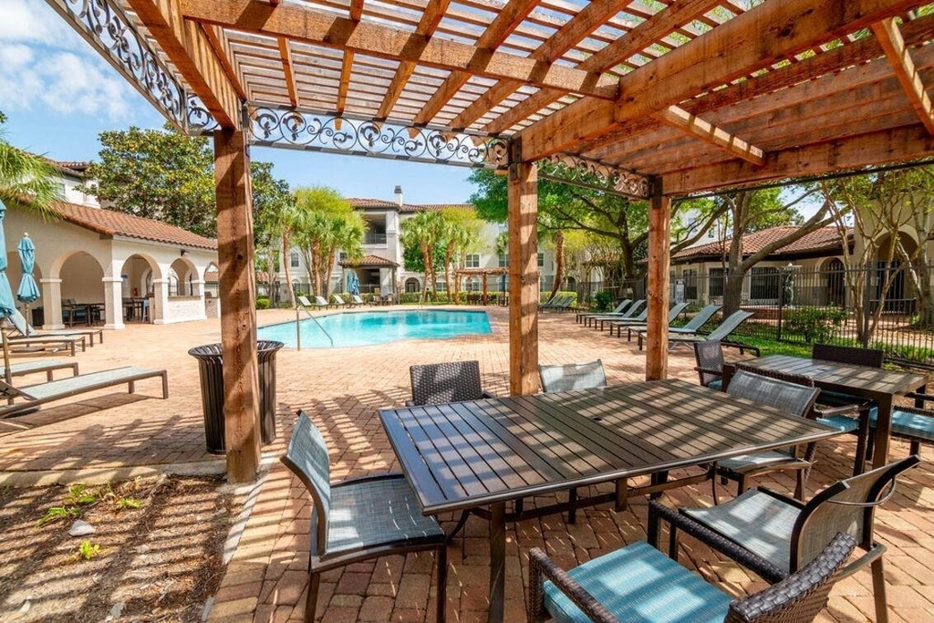 2840 Shadowbriar Drive - Photo 13