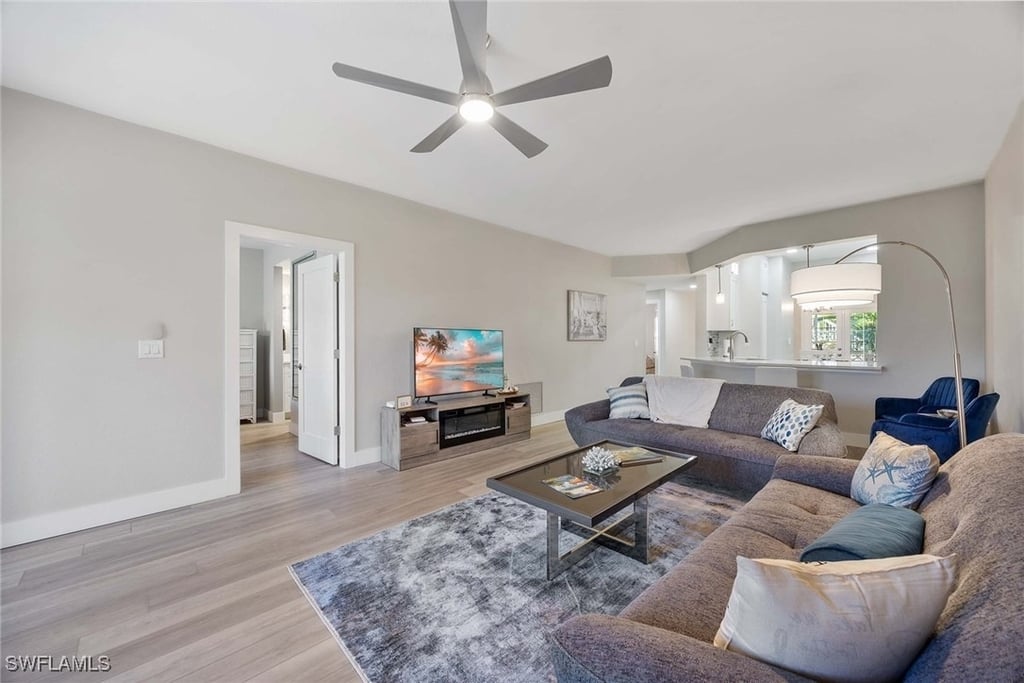886 Sw Tanbark Drive - Photo 11