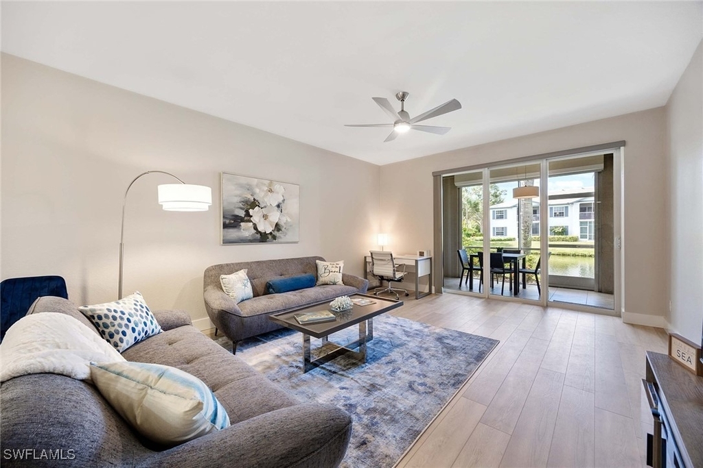 886 Sw Tanbark Drive - Photo 8