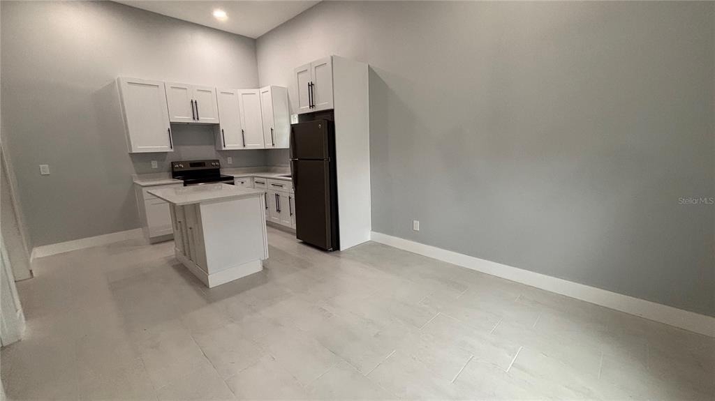 2818 Hargill Drive - Photo 4