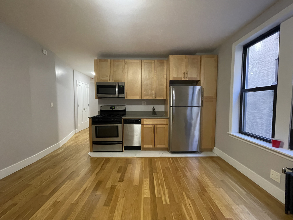 Riverside Drive and West 152nd Street - Photo 0