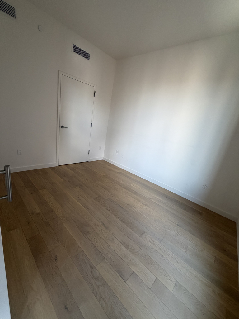243 West 28th Street - Photo 2