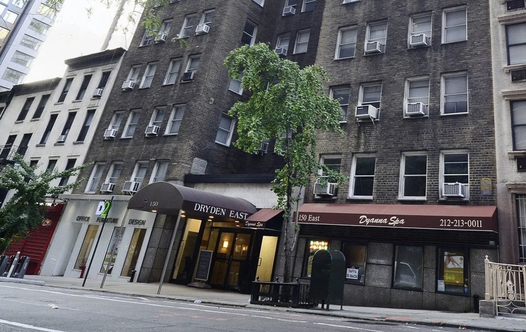 150 East 39th Street, Unit 1606 - Photo 6