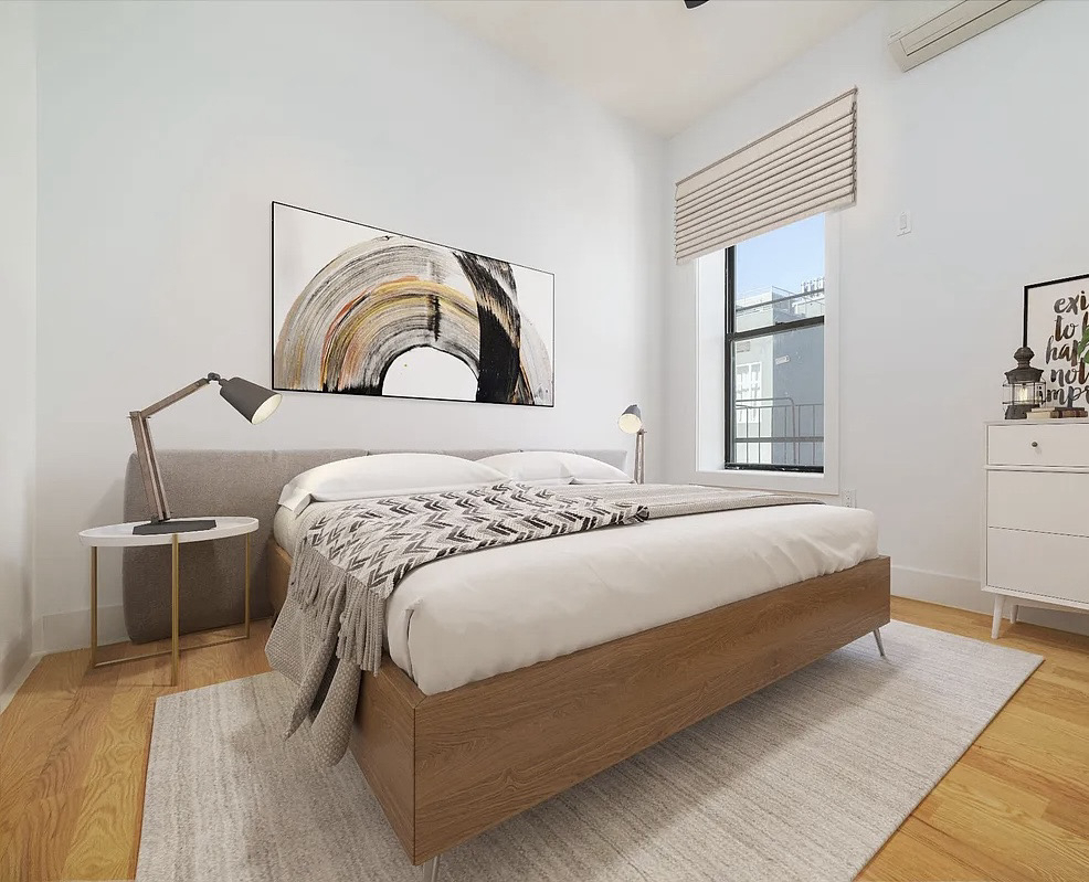 279 Kosciuszko Street - Photo 1