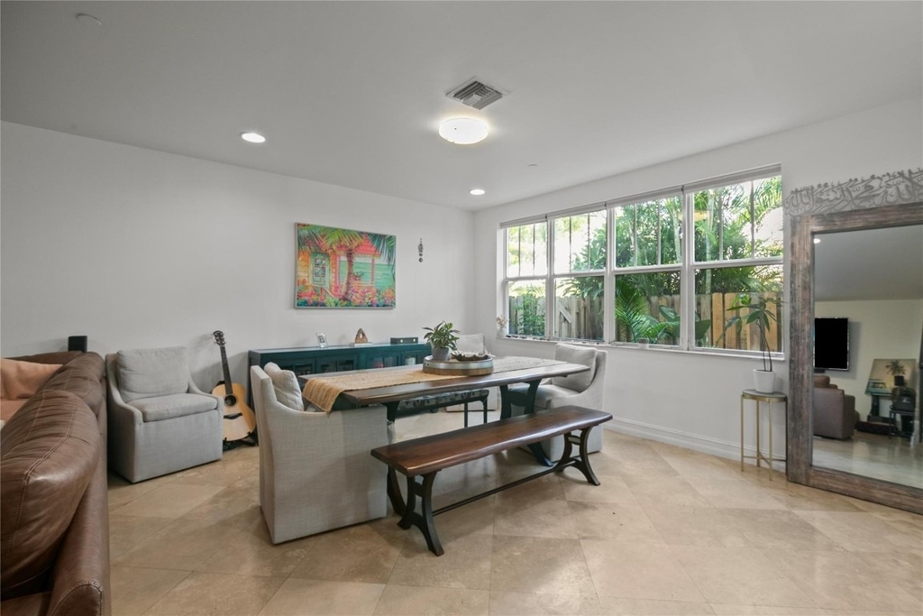 732 Ne 15th Avenue - Photo 12
