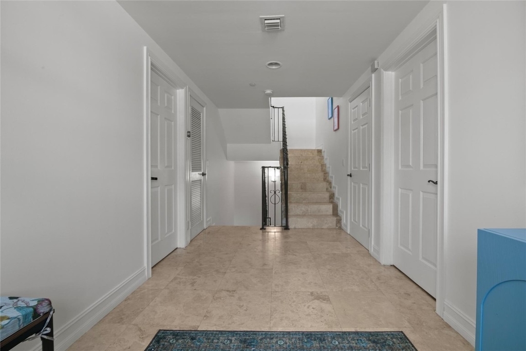 732 Ne 15th Avenue - Photo 30