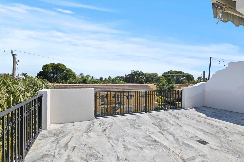 732 Ne 15th Avenue - Photo 39