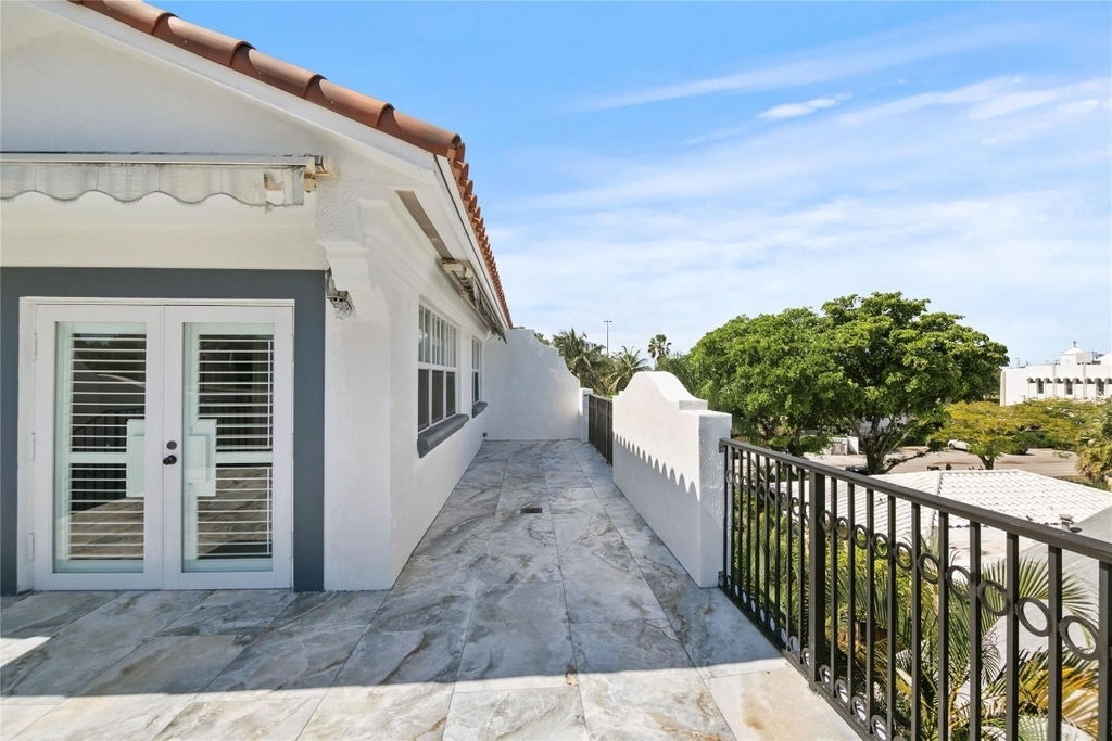 732 Ne 15th Avenue - Photo 37