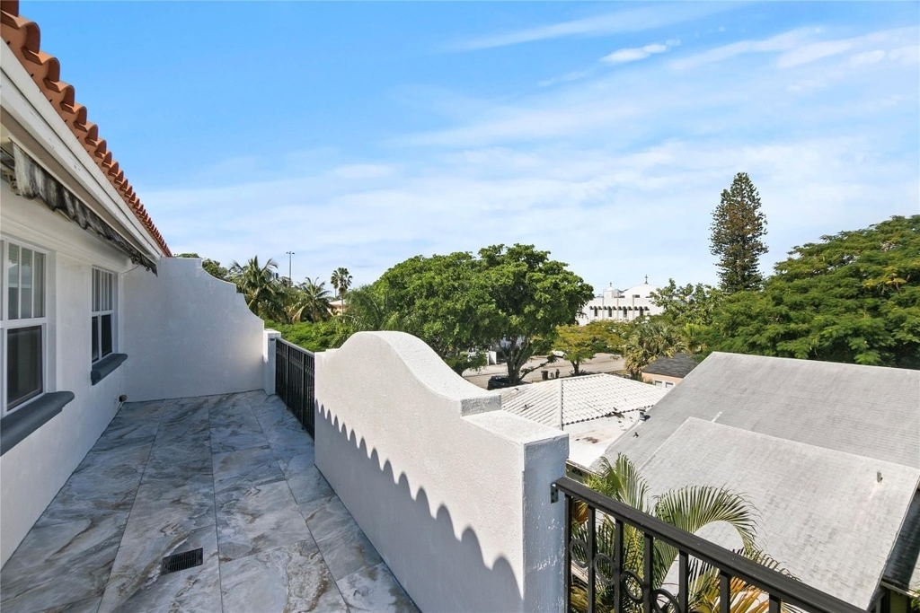 732 Ne 15th Avenue - Photo 40