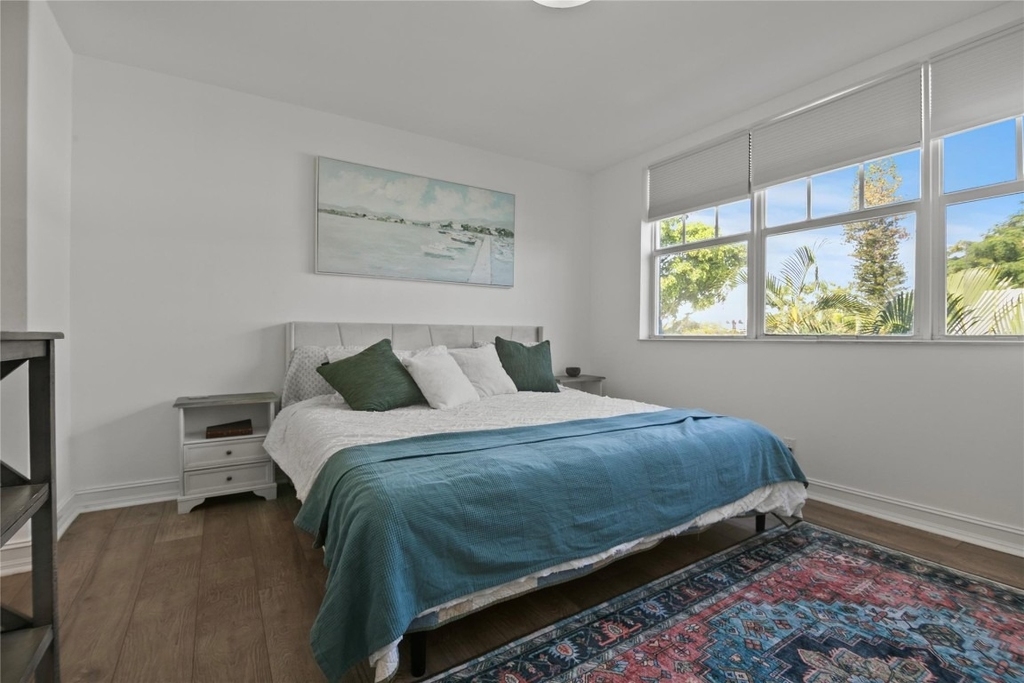 732 Ne 15th Avenue - Photo 17