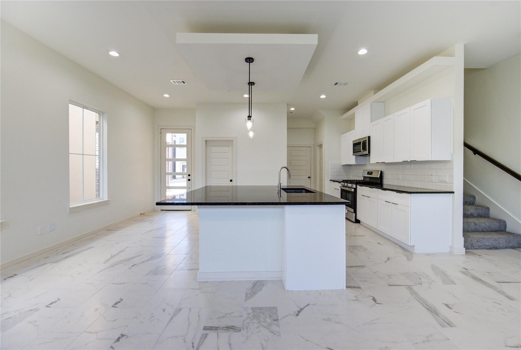 2922 El Fenice Lane - Photo 32