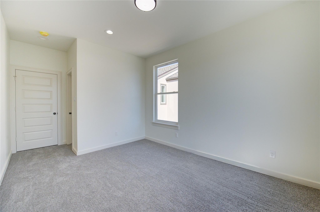 2922 El Fenice Lane - Photo 17