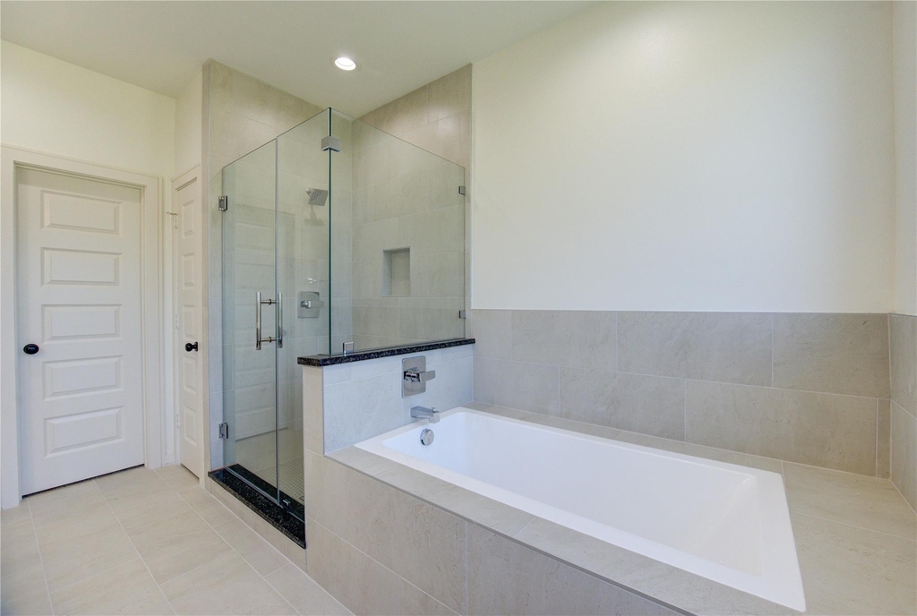 2922 El Fenice Lane - Photo 4