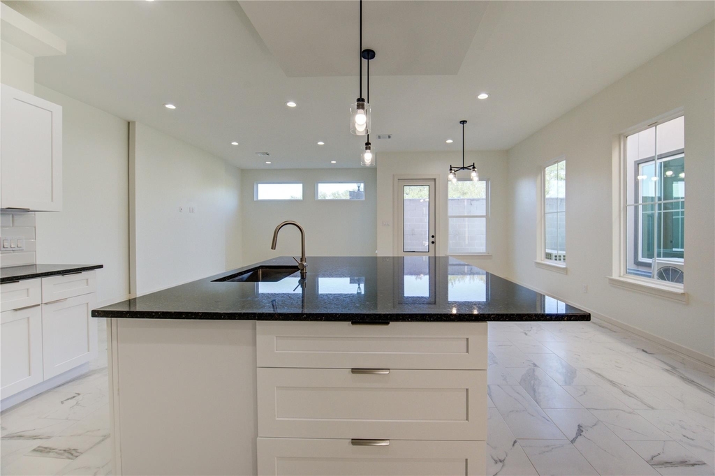 2922 El Fenice Lane - Photo 30