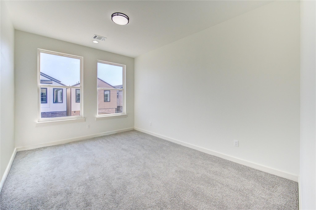 2922 El Fenice Lane - Photo 20