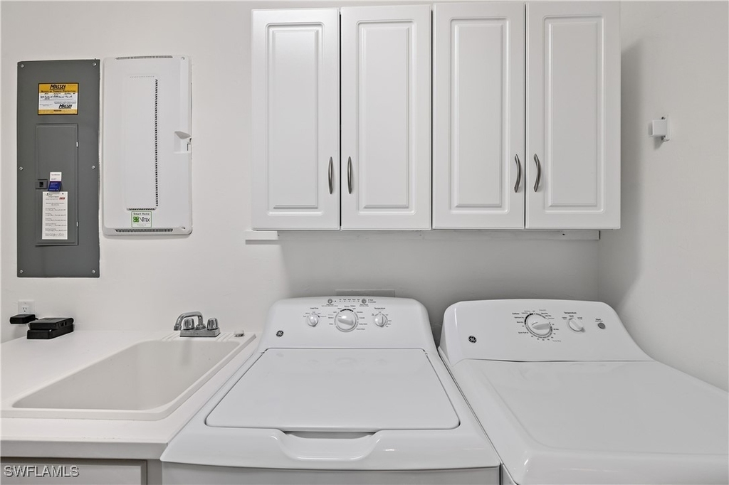 9374 Pocida Court - Photo 31