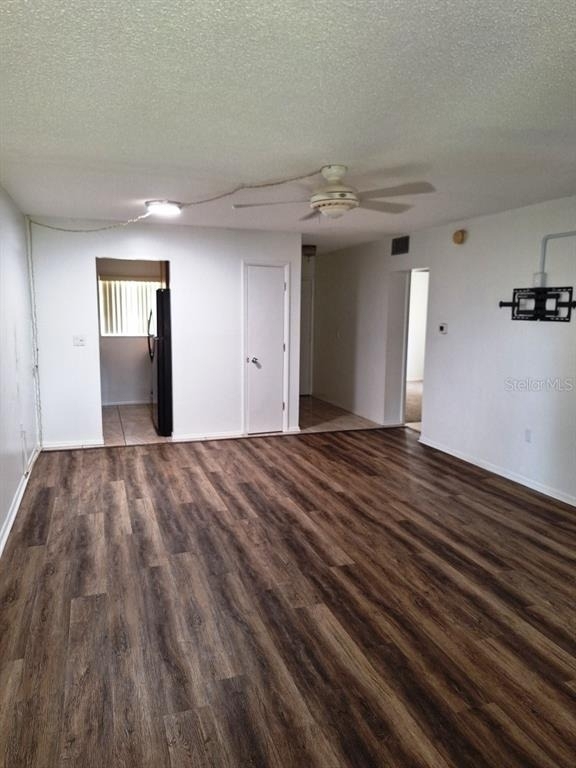 2005 Greenbriar Boulevard - Photo 11