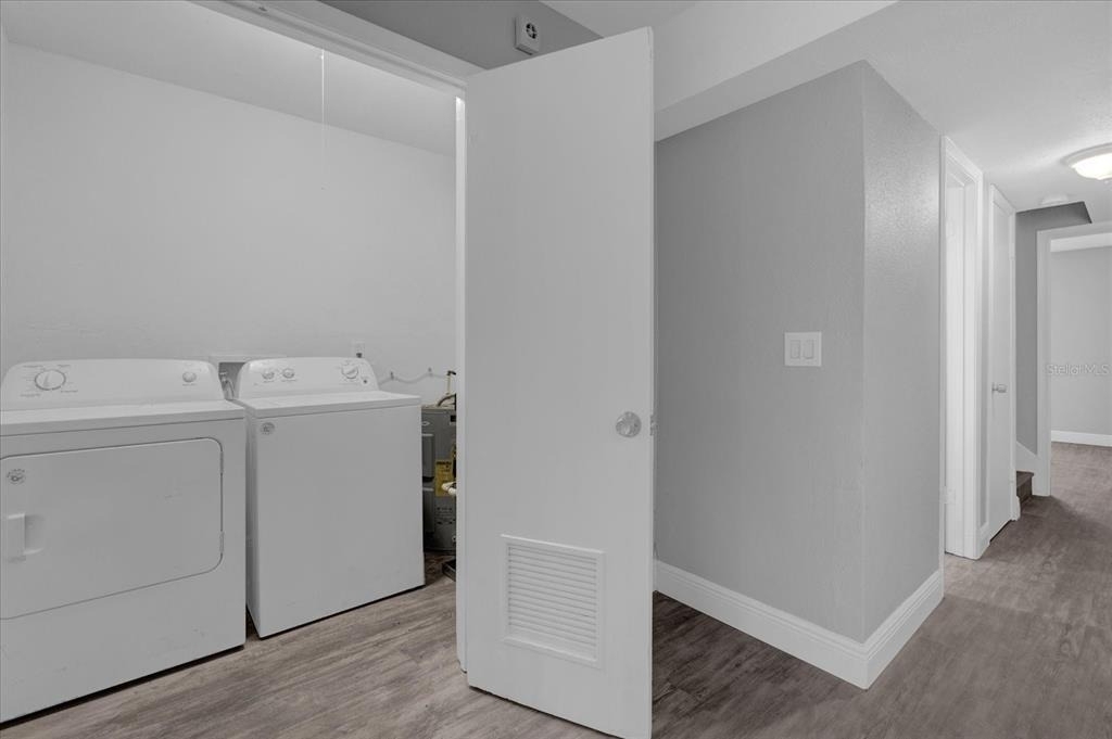 2418 Skan Court - Photo 6