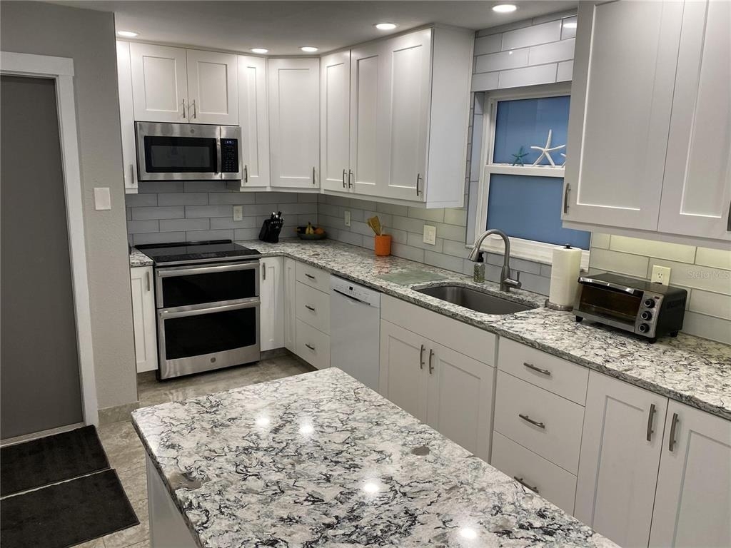 1571 S Atlantic Avenue - Photo 12