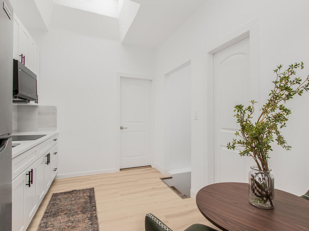 507 Weiher Court - Photo 7