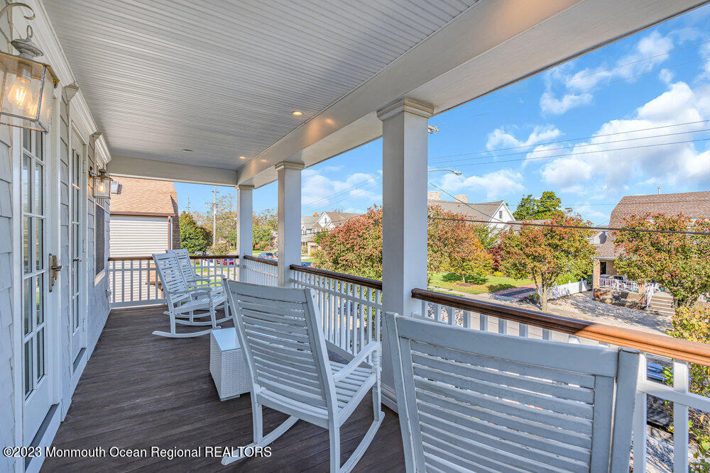 304 Atlantic Avenue - Photo 1