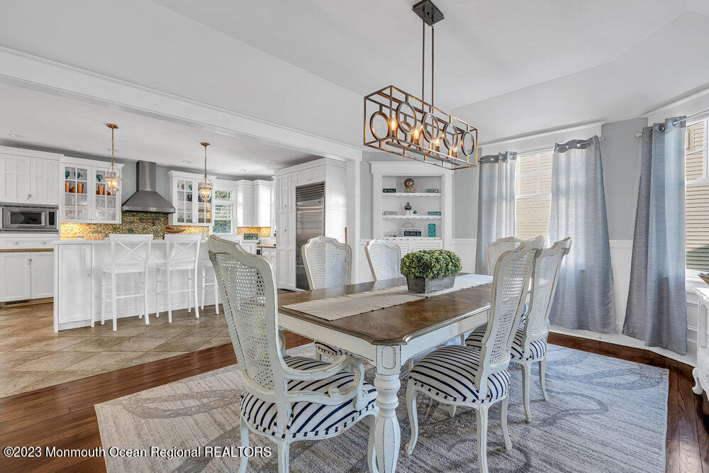 304 Atlantic Avenue - Photo 3