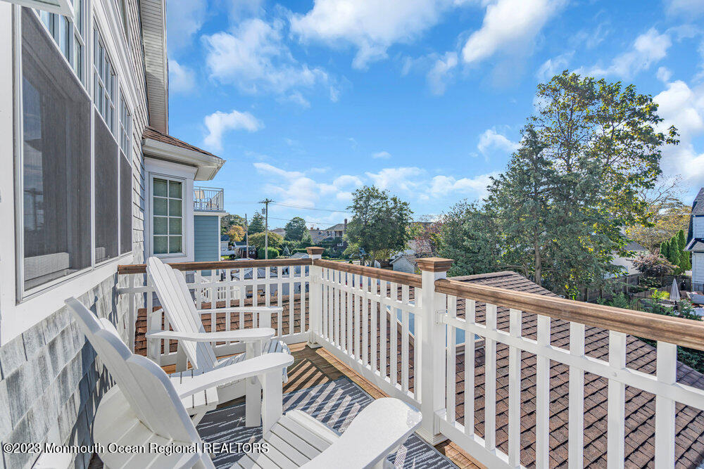 304 Atlantic Avenue - Photo 14