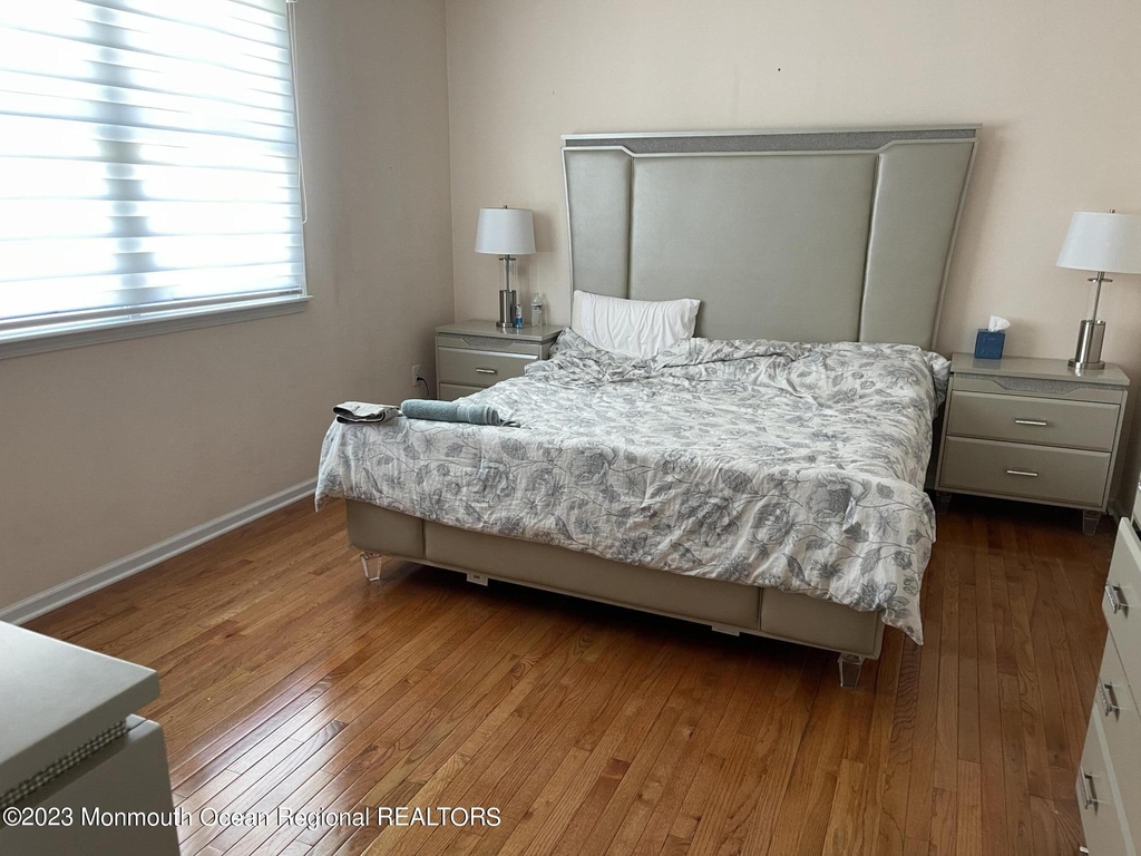 8 Dwight Drive - Photo 10