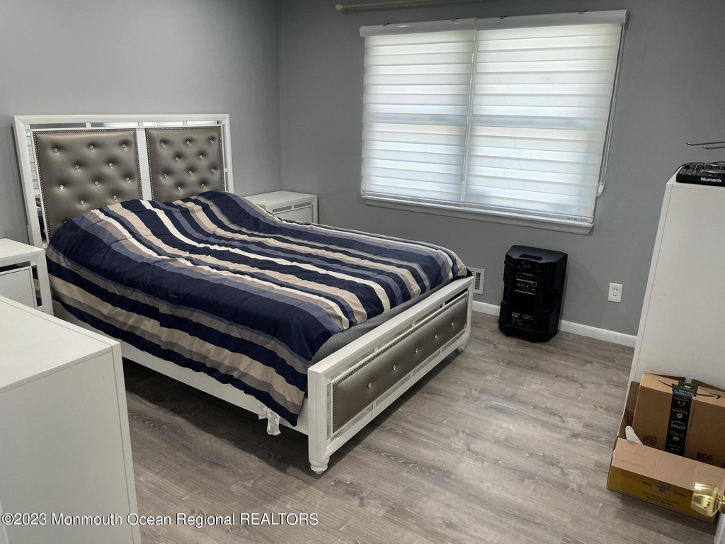 8 Dwight Drive - Photo 7