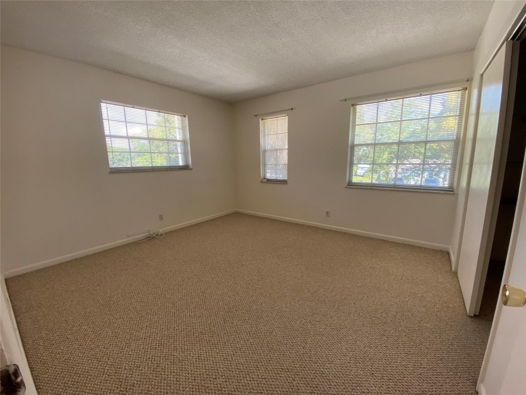 310 Sw 11th Court - Photo 8