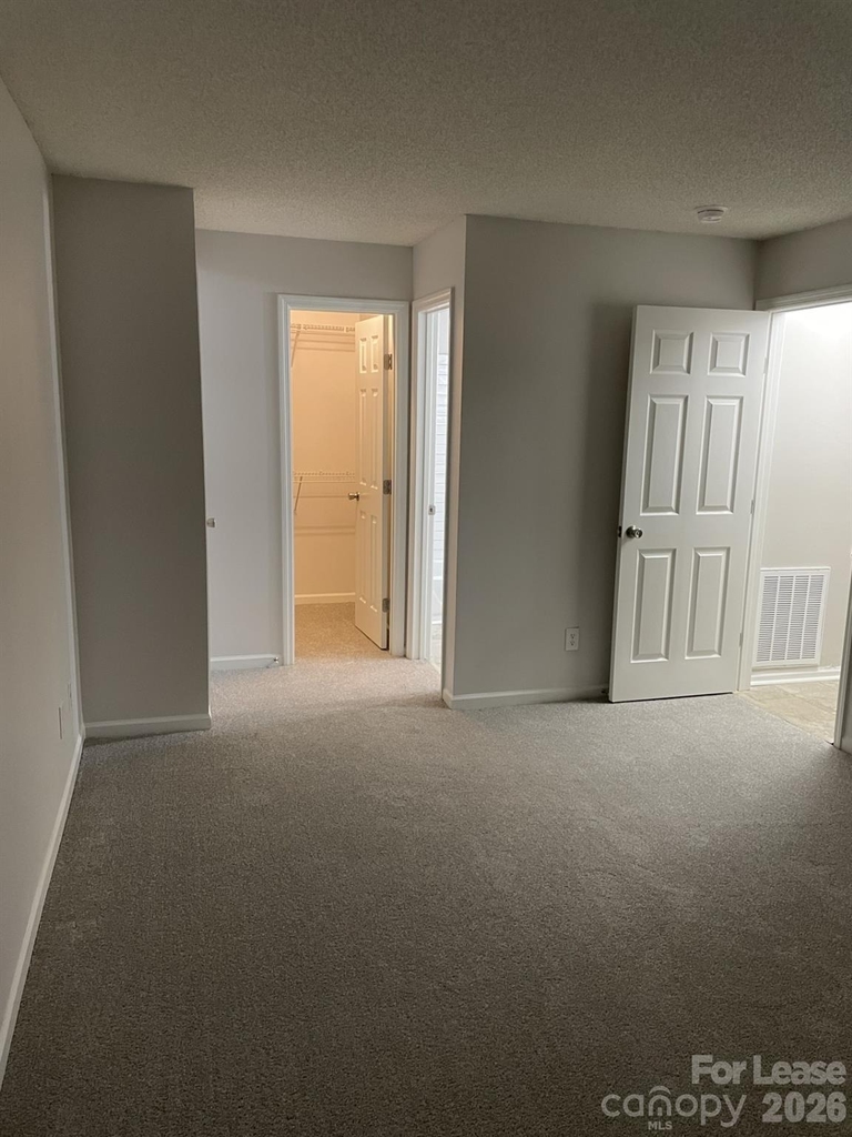 19831 Henderson Road - Photo 18