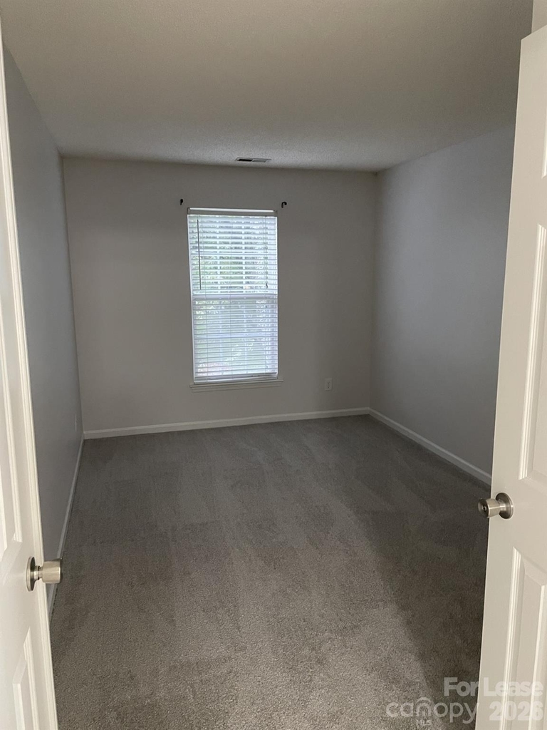 19831 Henderson Road - Photo 24