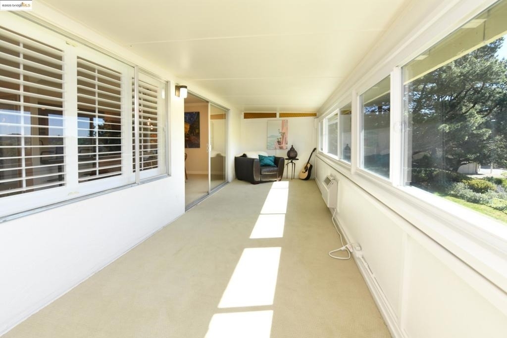 1910 Skycrest Dr - Photo 15