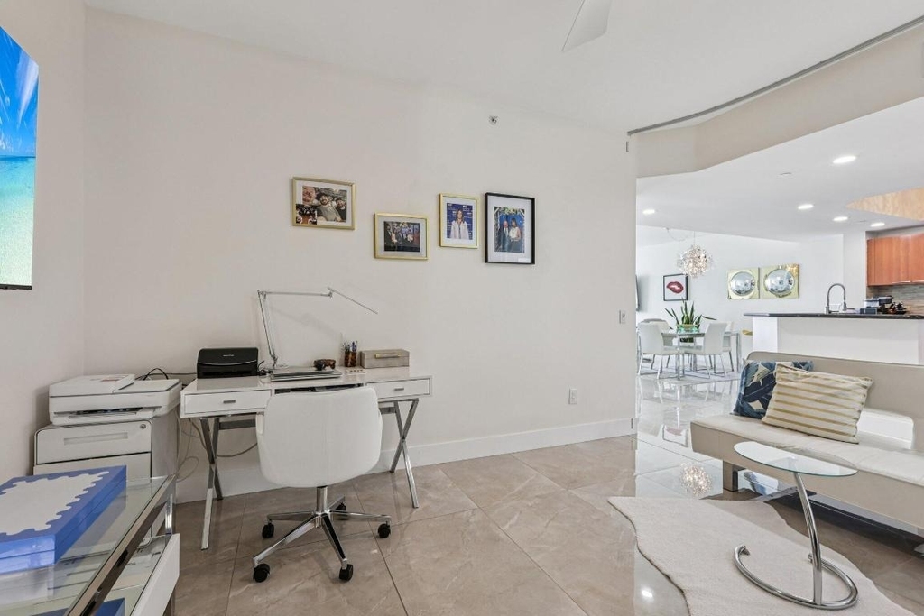 2640 Lake Shore Drive - Photo 16