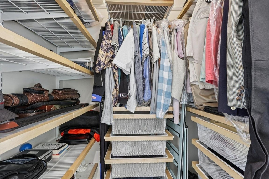 2640 Lake Shore Drive - Photo 33
