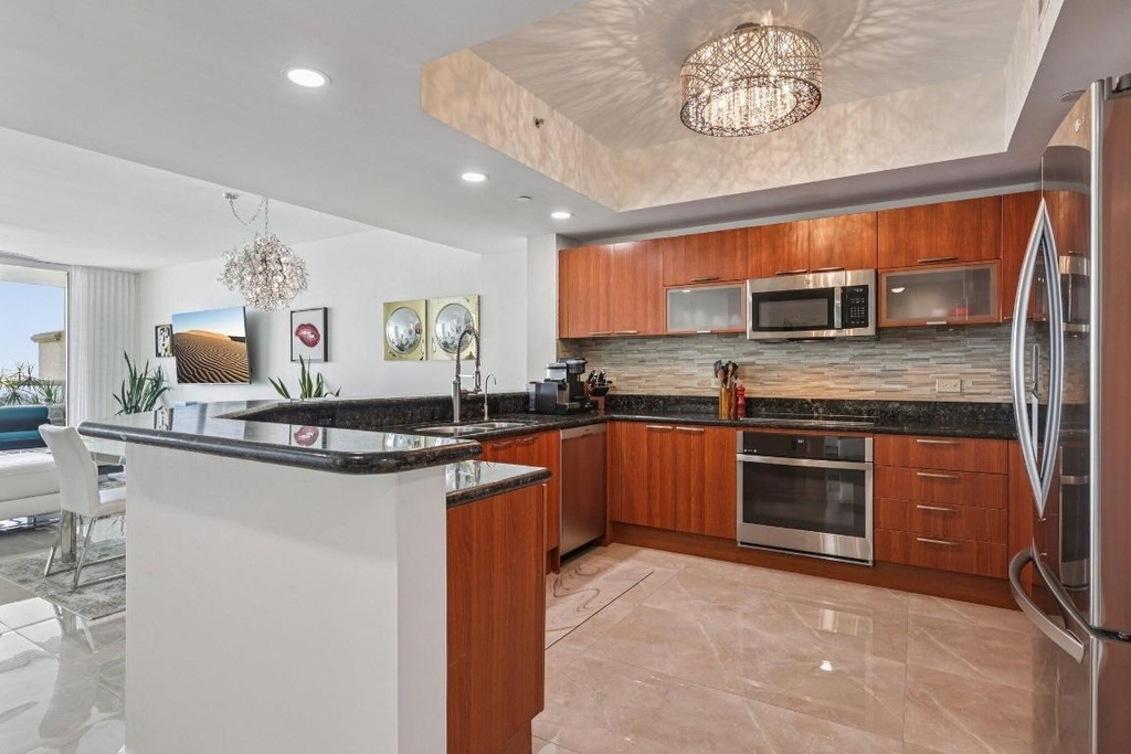 2640 Lake Shore Drive - Photo 9