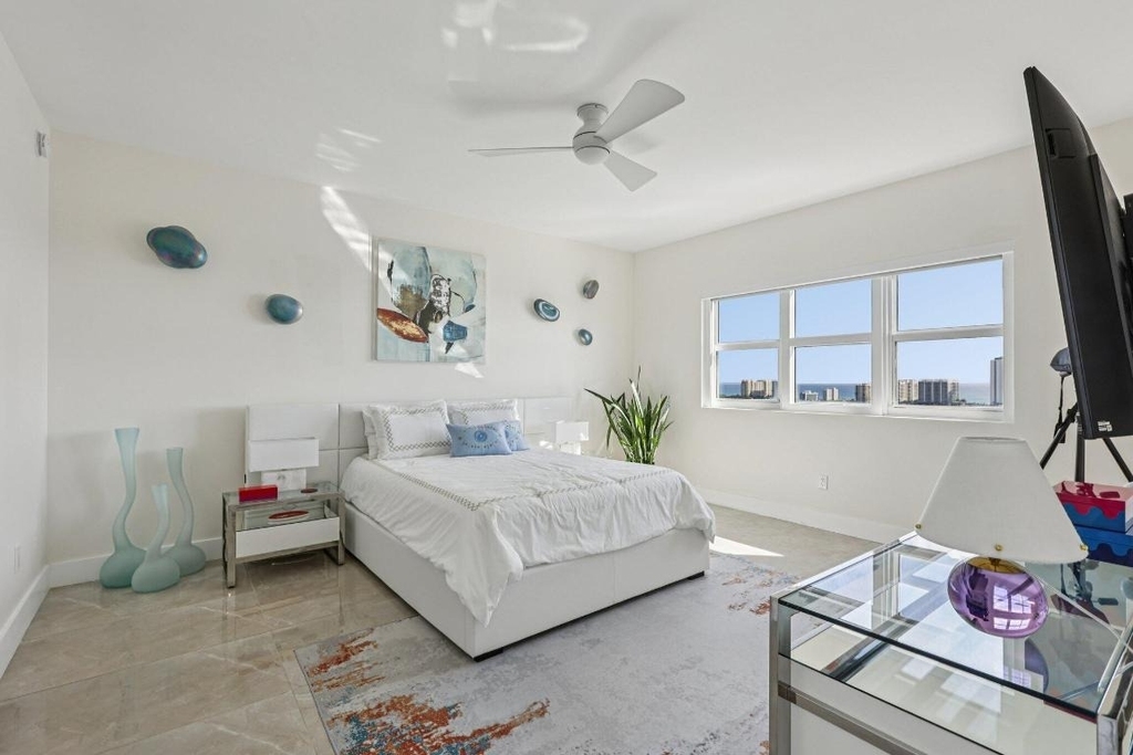 2640 Lake Shore Drive - Photo 28