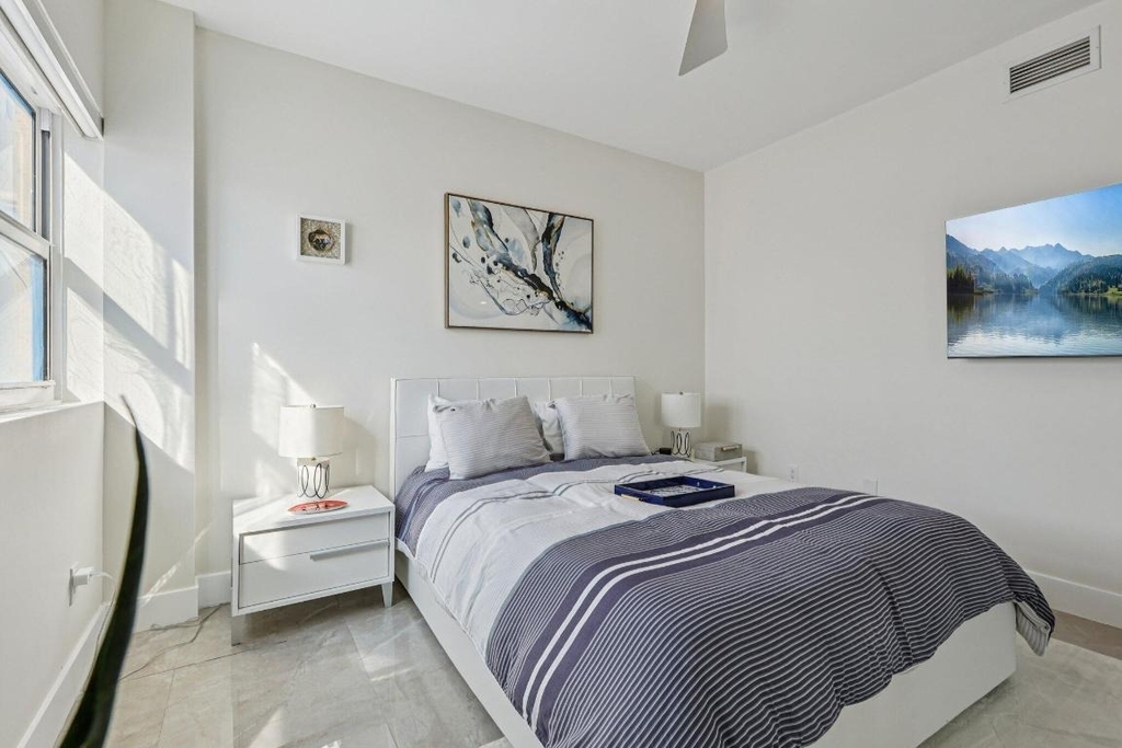 2640 Lake Shore Drive - Photo 22