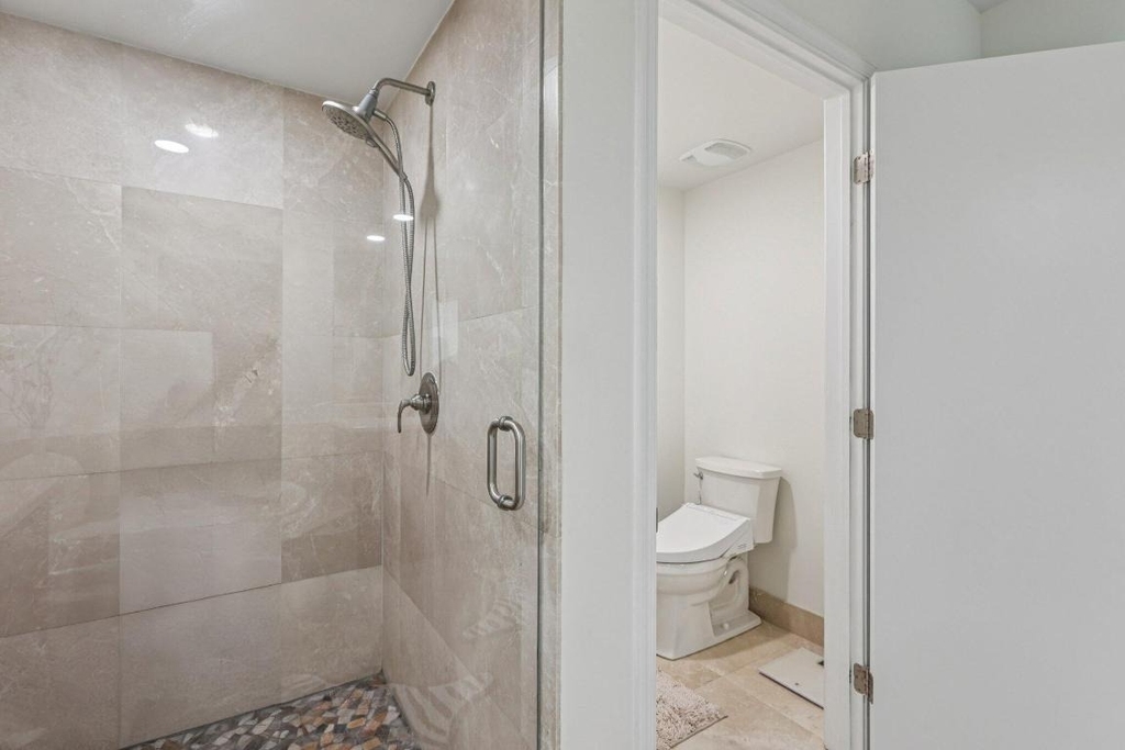 2640 Lake Shore Drive - Photo 36
